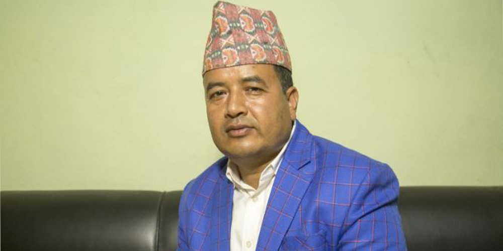 प्रचण्ड, रवि र बालेनलाई कारवाही गर्नुपर्छ : महेश बस्नेत