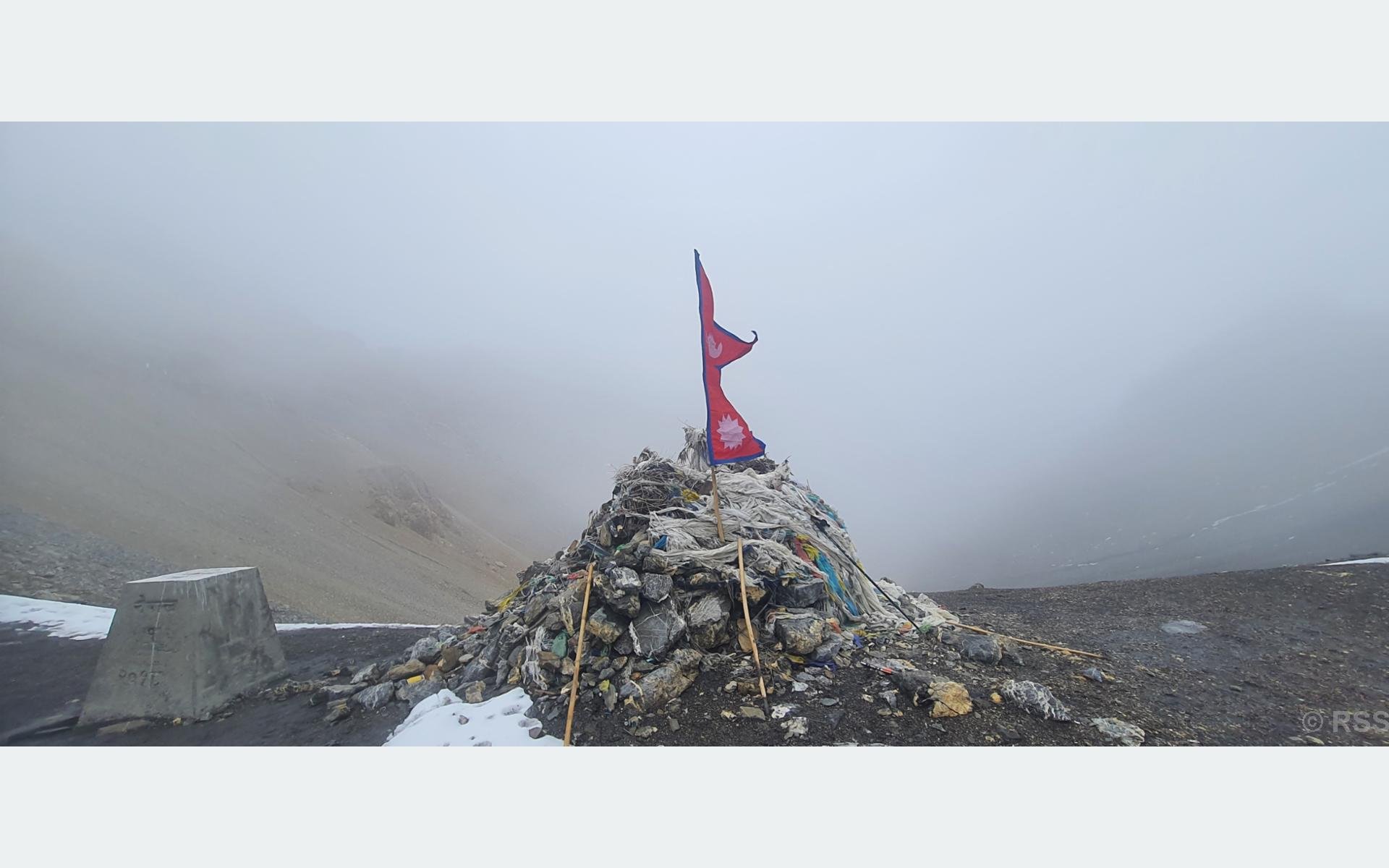 चार वर्षदेखि अनियमित तिंकर नाका, व्यापार प्रभावित