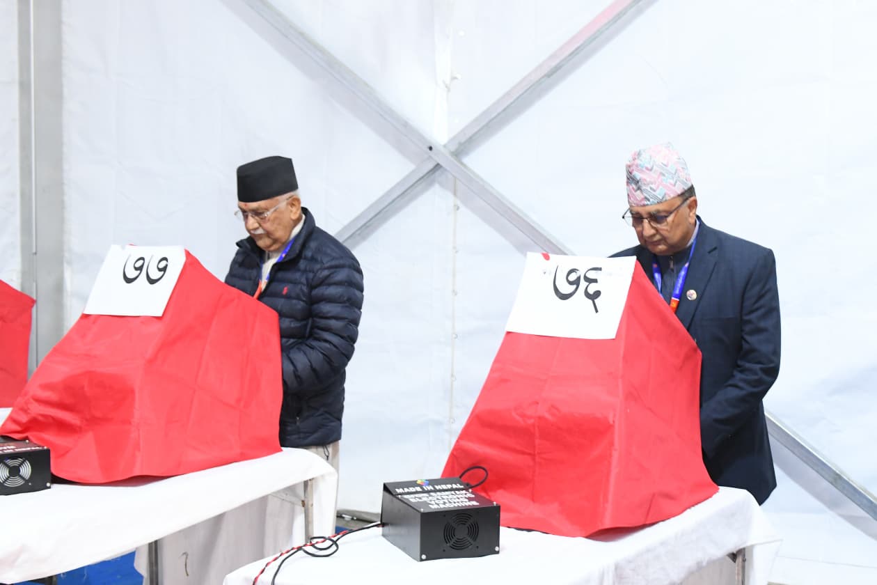 एमालेले आज नयाँ नेतृत्व पाउँदै, केही घण्टामै नतिजा
