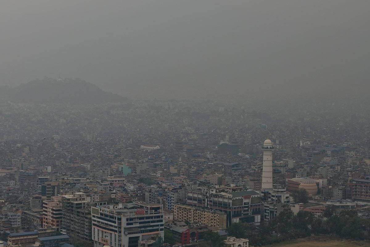 अझै खुलेन उपत्यकामा बादल, प्रदूषण झन् बढी, बन्यो विश्वकै तेस्रो प्रदूषित सहर