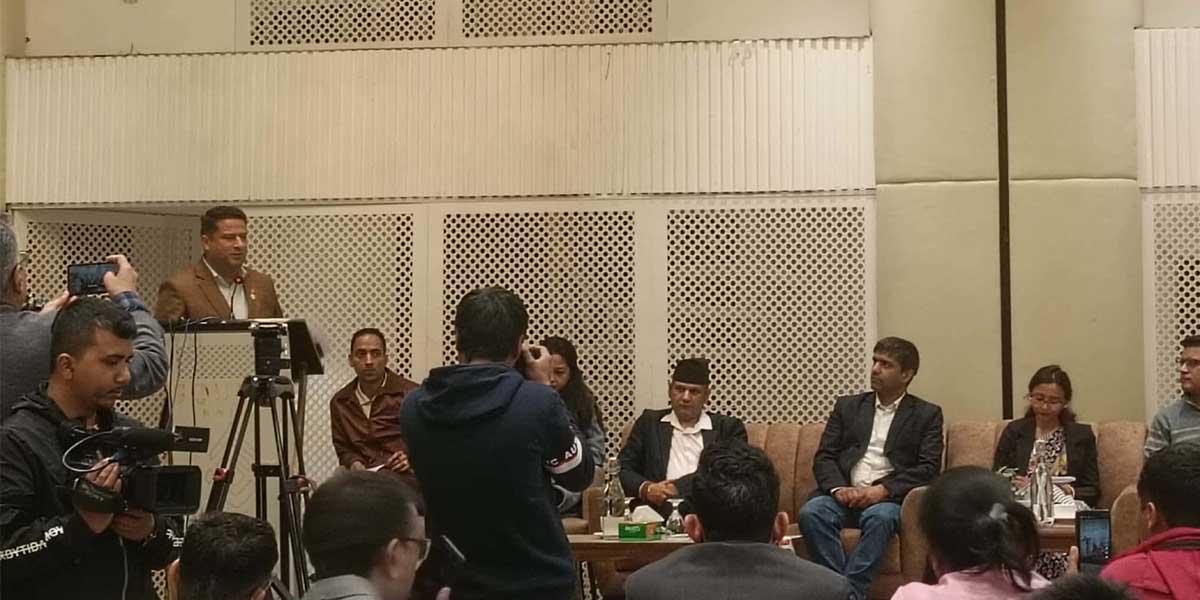 ऐन परिमार्जन गरे नेपाललाई औषधिमा आत्मनिर्भर बनाउन सकिन्छ : विप्लव अधिकारी