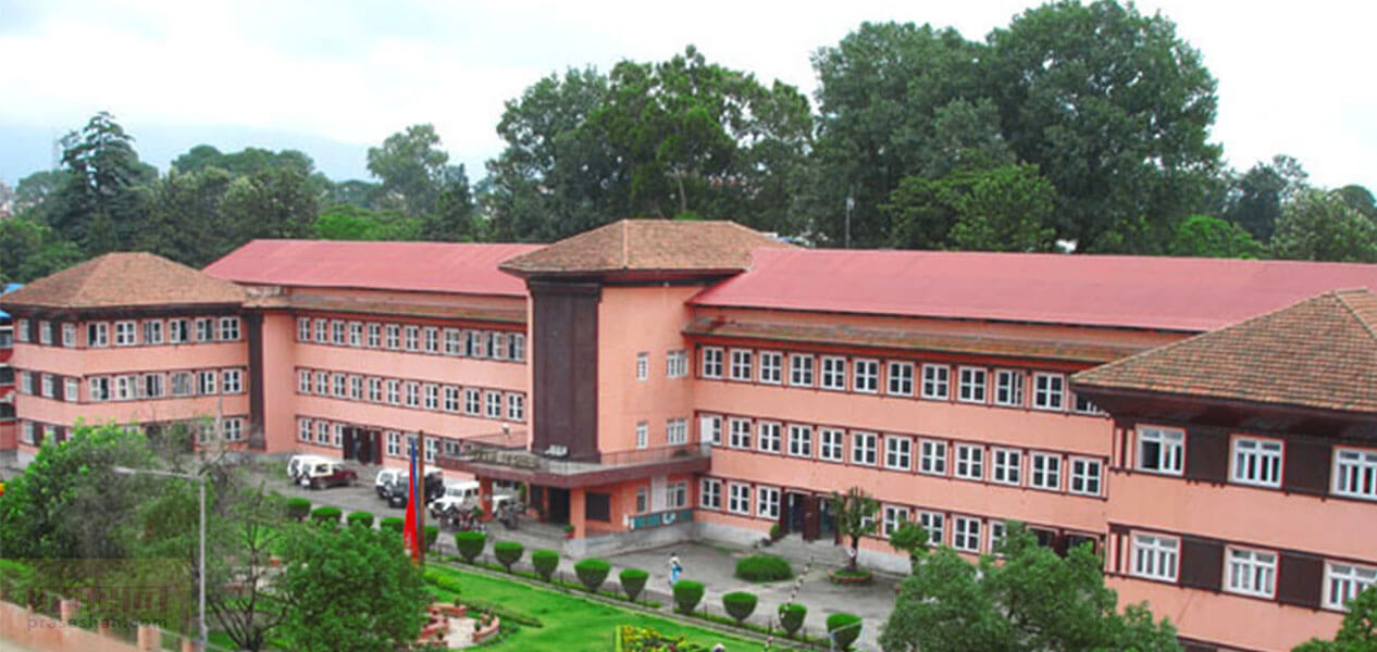संवैधानिक परिषद् अध्यादेशविरुद्धको रिट संवैधानिक इजलासमा पठाउन सर्वोच्चको आदेश